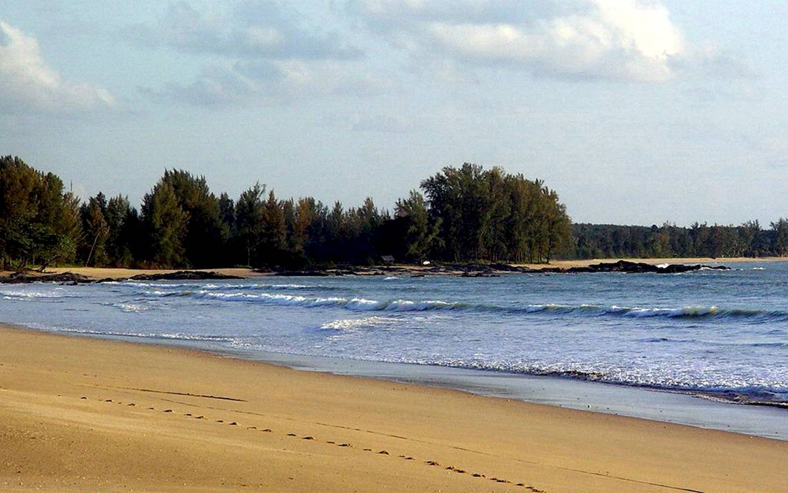 Bangsak Village Hotel in  Phang Nga