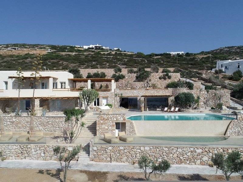 Mythic Paros Hotel