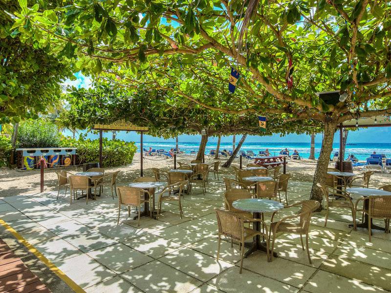 Coconut Court Beach Hotel - Barbados