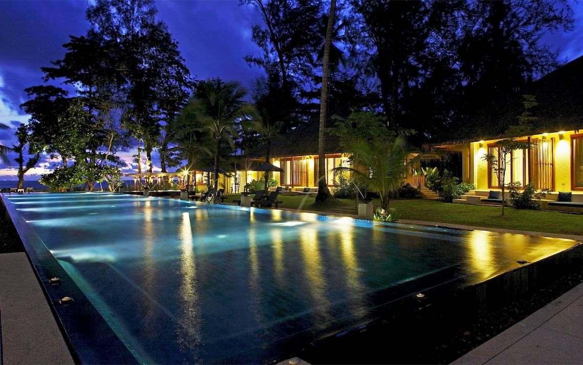 Bangsak Village Hotel in  Phang Nga