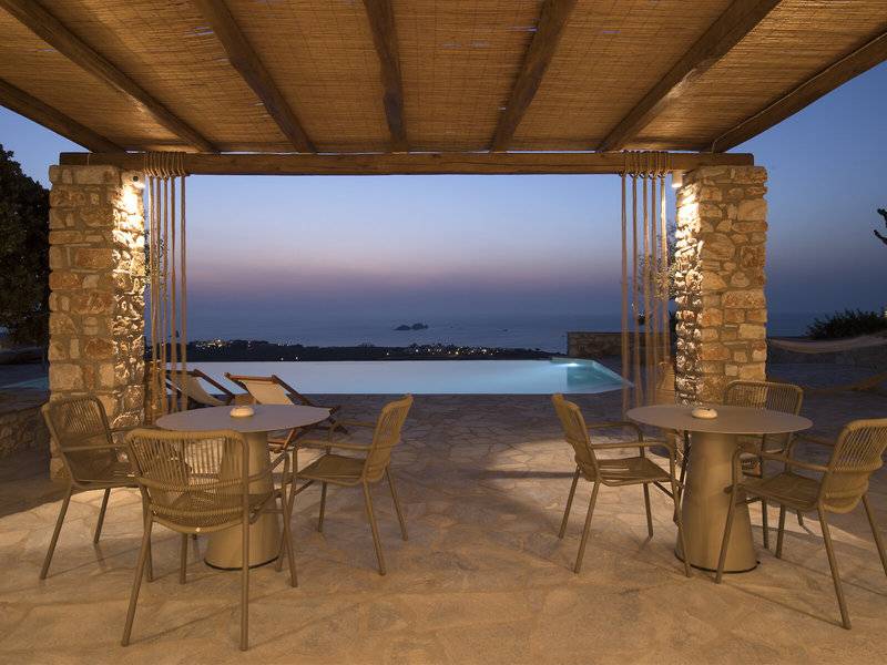 Mythic Paros Hotel