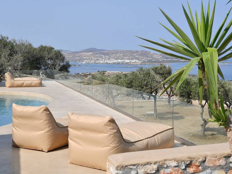 Mythic Paros Hotel