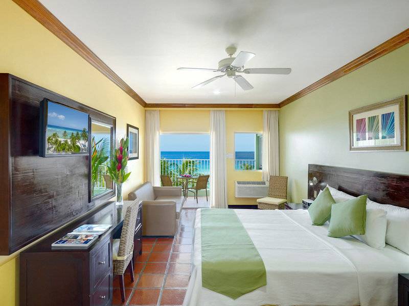 Coconut Court Beach Hotel - Barbados