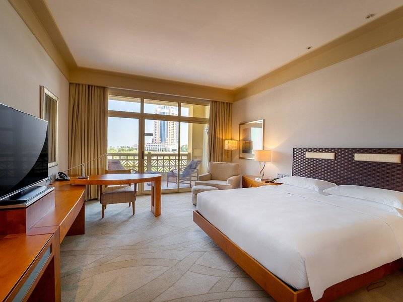 Grand Hyatt Doha Hotel & Villas