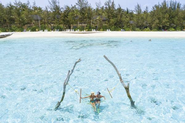 Summer Island Maldives