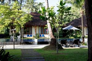 Bangsak Village Hotel in  Phang Nga