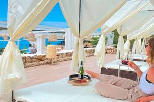 Beach Club Menorca Hotel